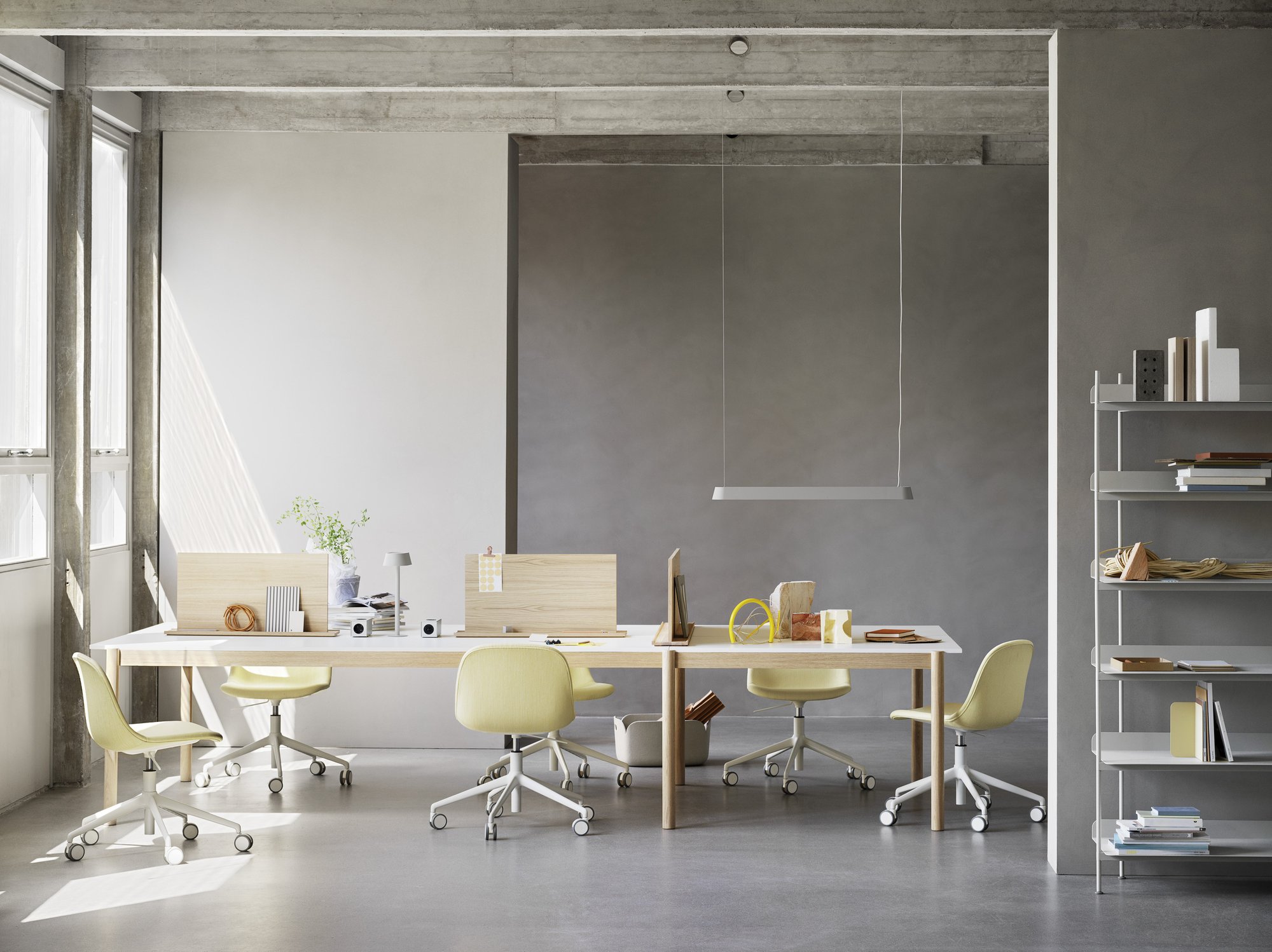 muuto_Linear-system-modular-table-config-1-white-